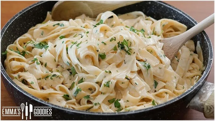 Pasta Alfredo.webp